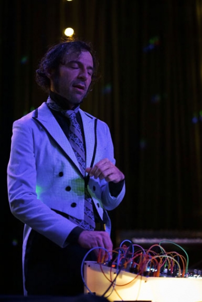 http://kaelincrowley.com/files/gimgs/th-14_daedelus_website.jpg